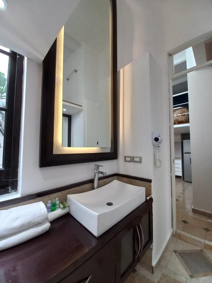 Отель Casa Turin Мехико Экстерьер фото